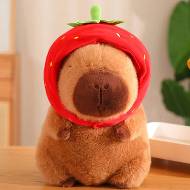 Knuffel Capibara met Aardbeienhoed – Schattig Knuffeldier 7