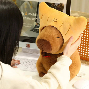 Knuffel Croissant Capybara – Schattig Knuffeldier 7